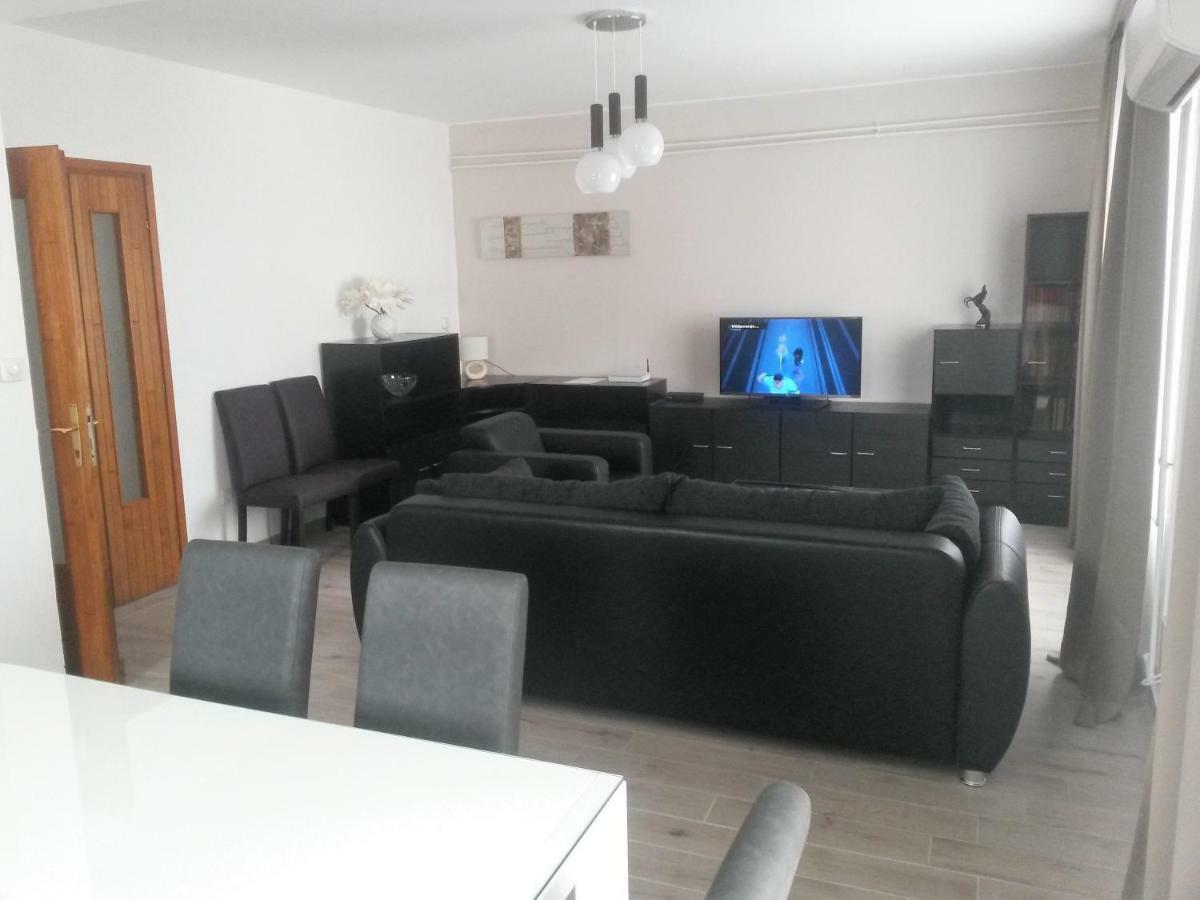 Apartment Sandra Vodice Buitenkant foto